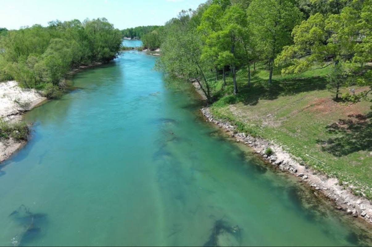 227 Walleye Lane riverfront photo in Doniphan Missouri