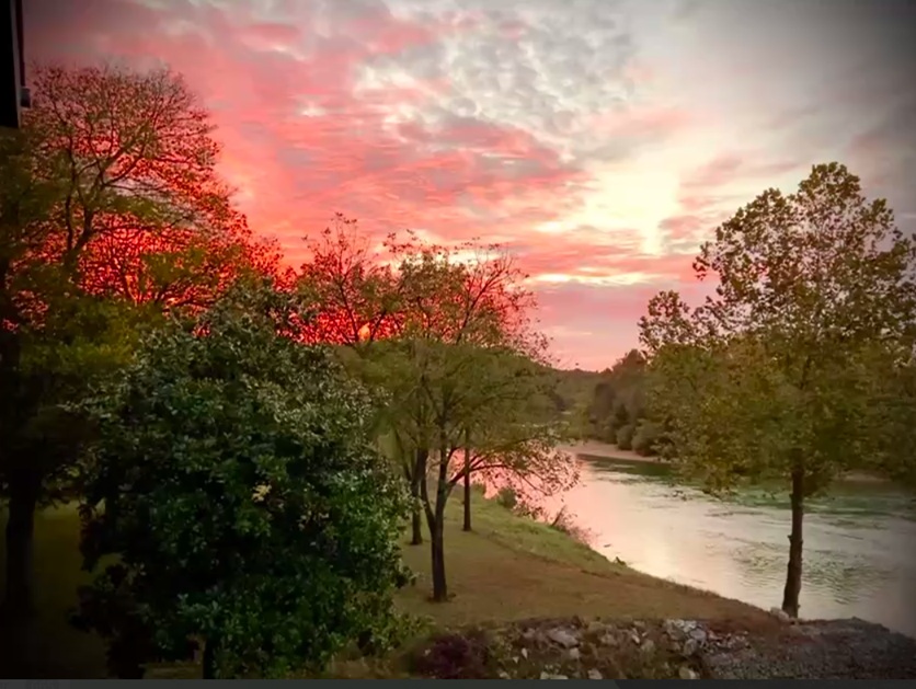 Current River estate gallery image 7